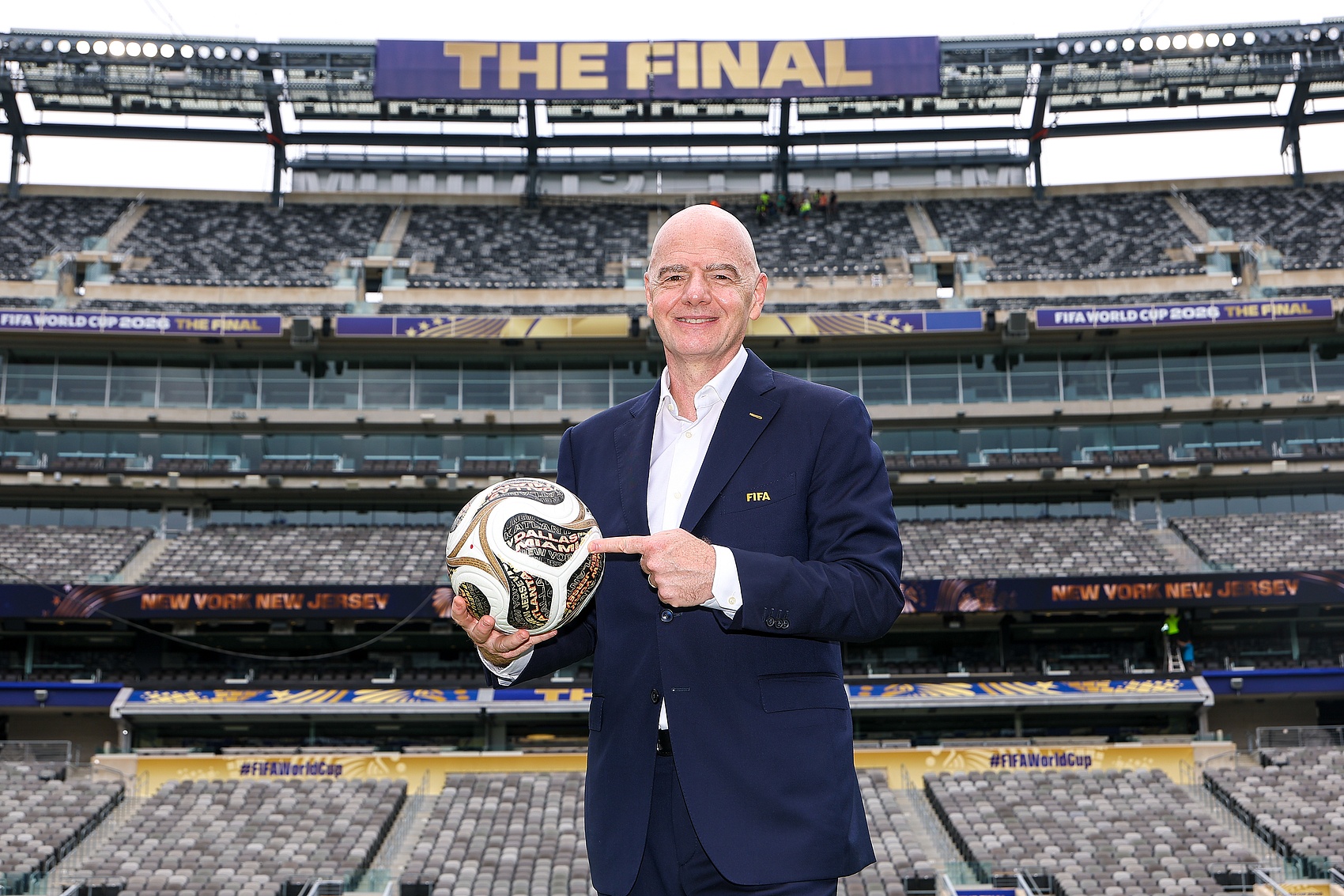 FIFA成立子公司引发全球抵制危机,皇马4-1大胜穆帅回归首秀告捷 FIFA成立子公司引发全球抵制危机,皇马4-1大胜穆帅回归首秀告捷