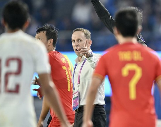 久尔杰维奇代理国足：历史昭示转正即失败