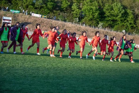 U16女足蒙太古杯夺银创历史 全运战前瞄准最高领奖台