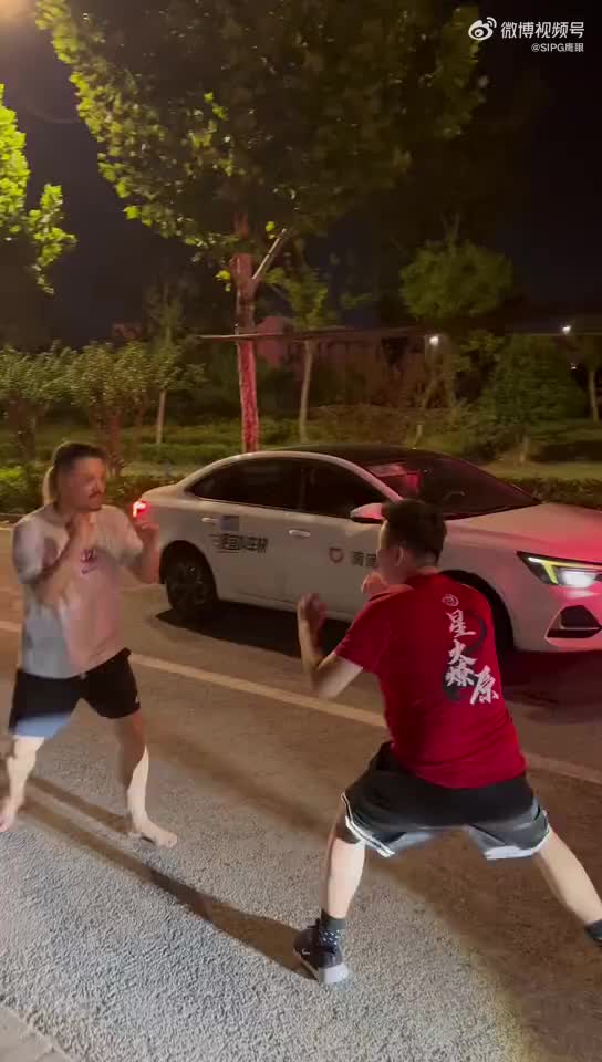 上海德比赛后冲突升级,四名球迷因斗殴被刑拘