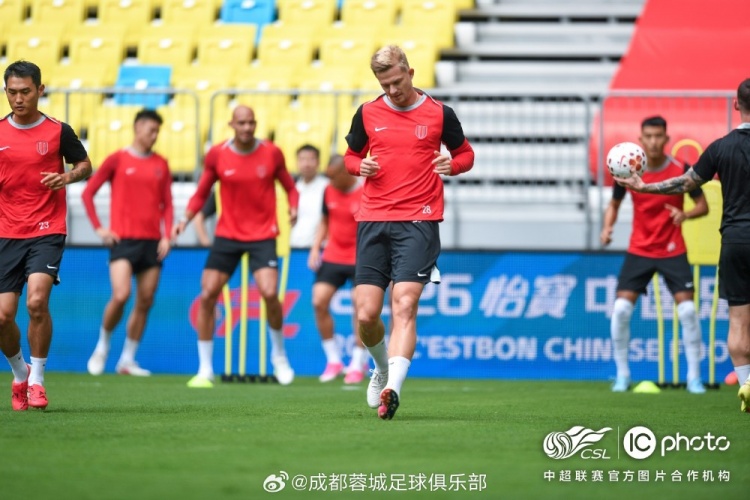 阿洛伊西：蓉渝德比备战充分，费利佩确认恢复