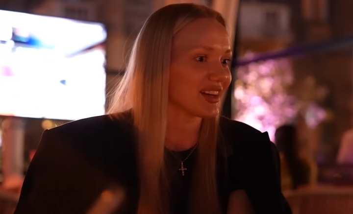萨福诺夫妻子回应成人女星诱惑:他的粉丝五花八门 萨福诺夫妻子回应成人女星诱惑:他的粉丝五花八门