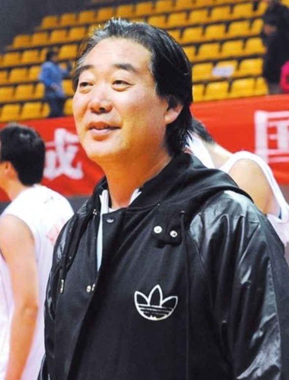 中国男篮输中国台北13周年：戴维斯13投12中，易建联和郭艾伦都不该背锅