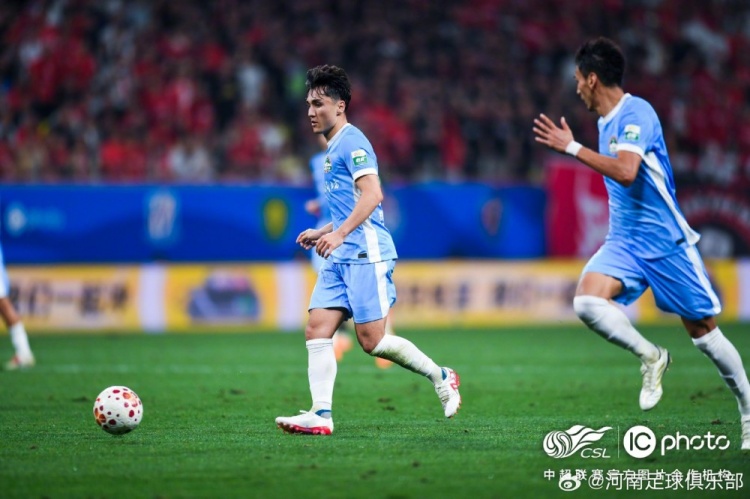 成都蓉城3-0河南,索罗金破门韦世豪拜合拉木建功 成都蓉城3-0河南,索罗金破门韦世豪拜合拉木建功