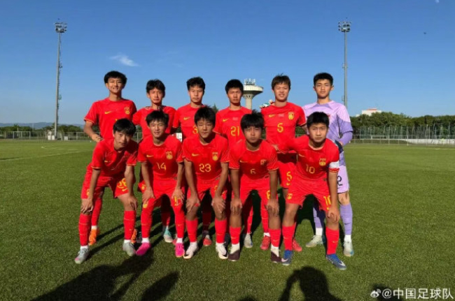 U15国足2-0意大利 多轨制青训的沙明梅开二度